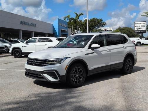 2023 Volkswagen Tiguan 2.0T SE