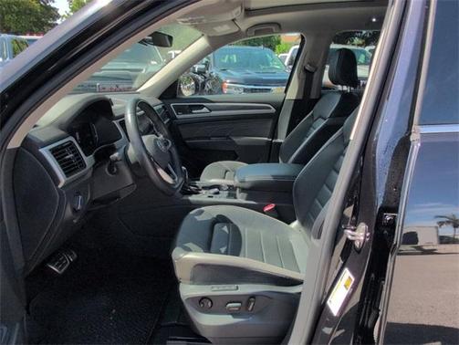 2022 Volkswagen Atlas 3.6L SEL Premium R-Line