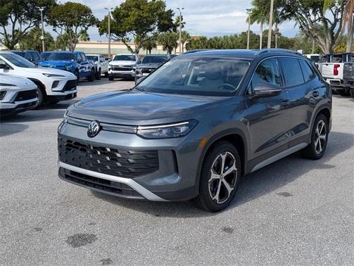 2026 Volkswagen Tiguan 2.0T SE