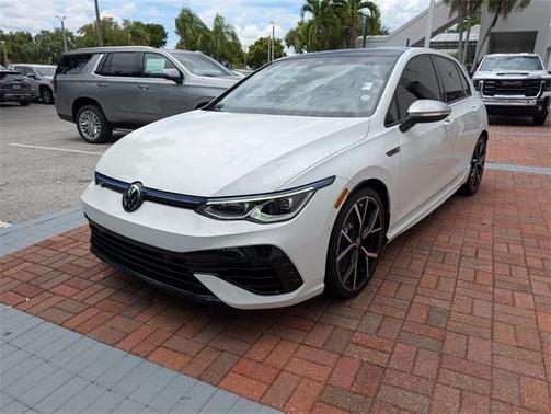 2022 Volkswagen Golf R 2.0T
