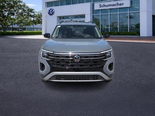 Pure Gray 2026 Volkswagen Atlas 2.0T Peak Edition