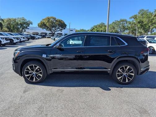 2025 Volkswagen Atlas Cross Sport 2.0T SEL Premium R-Line