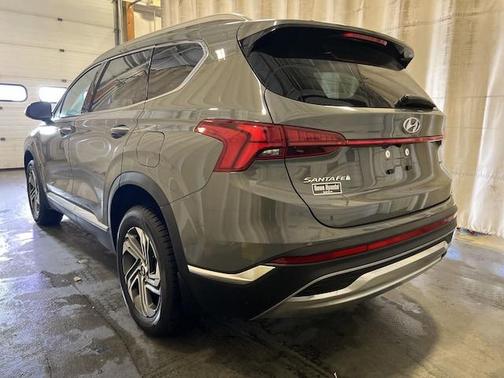 Photo 4 of 19 of 2021 Hyundai Santa Fe SEL