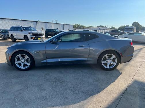 2022 Chevrolet Camaro 1LT