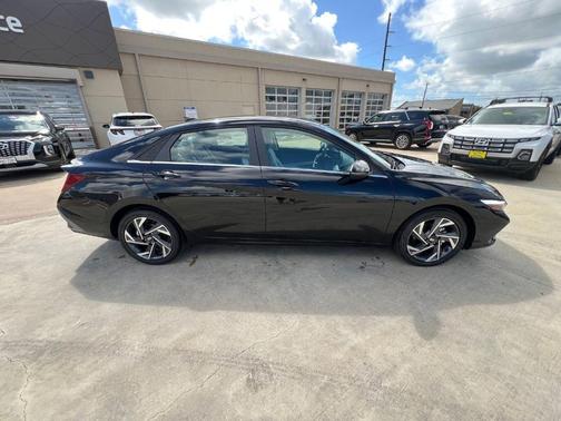 Black 2026 Hyundai ELANTRA Limited