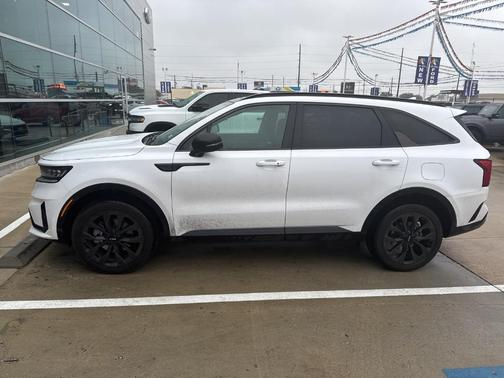 2023 Kia Sorento SX