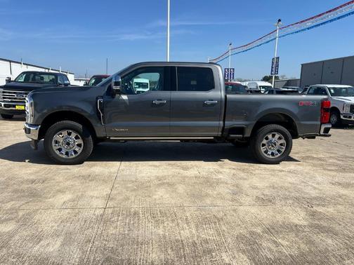 Gray Metallic 2026 Ford F-250 Lariat