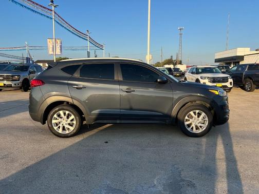 2021 Hyundai TUCSON Value