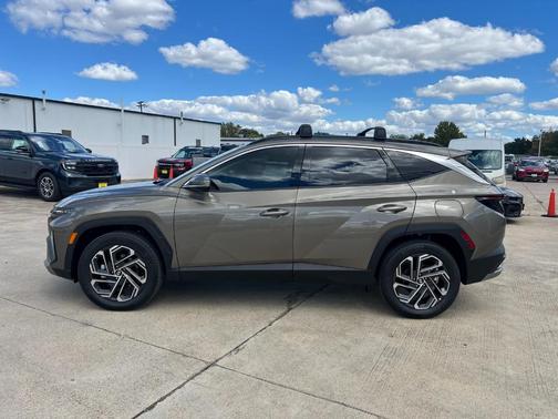 2025 Hyundai TUCSON Hybrid Limited