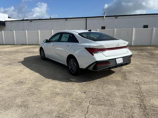 White 2025 Hyundai ELANTRA HEV Blue