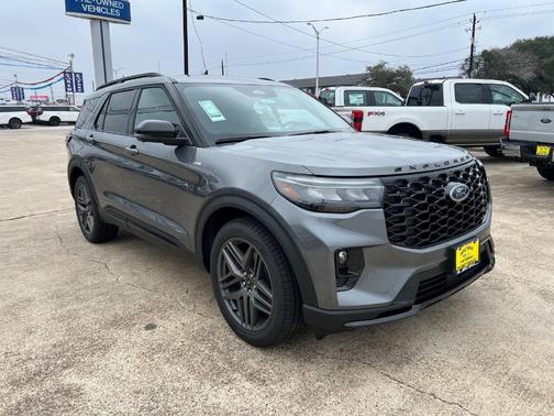 Gray 2026 Ford Explorer ST-Line