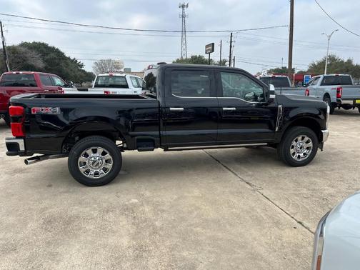 2026 Ford F-250 Lariat