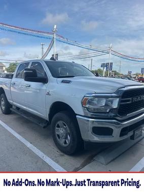 Bright White Clearcoat 2024 RAM 3500 Tradesman