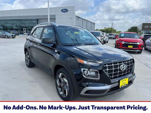 Onyx Black 2026 Hyundai VENUE SEL