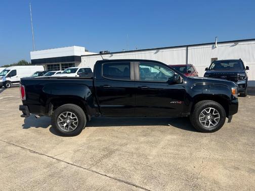2021 GMC Canyon AT4 w/Leather