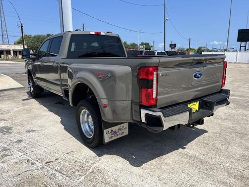 Gray 2026 Ford F-350 Lariat Super Duty