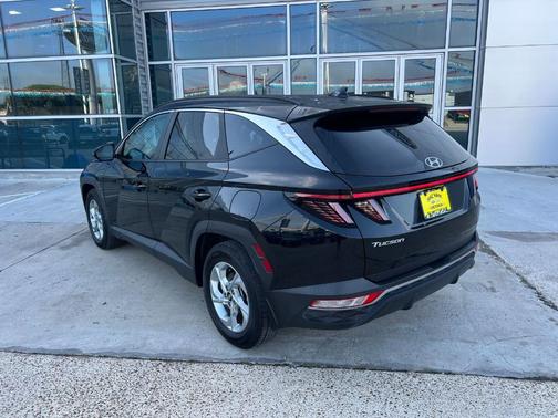 Phantom Black 2023 Hyundai TUCSON SEL