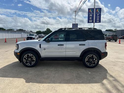 White 2026 Ford Bronco Sport Outer Banks