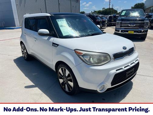 Clear White 2015 Kia Soul !