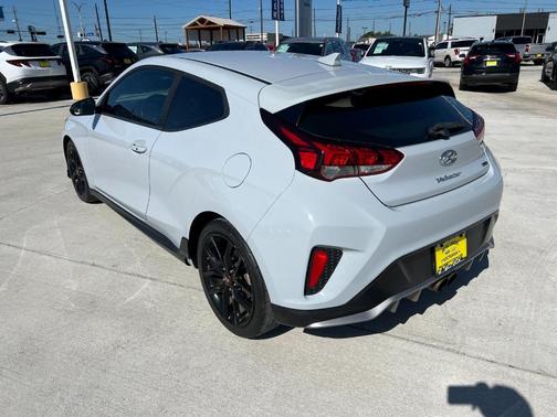 2019 Hyundai Veloster Turbo R-Spec