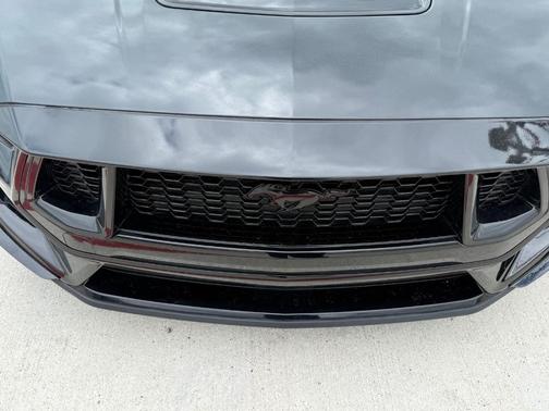 Shadow Black 2016 Ford Shelby GT350 Base