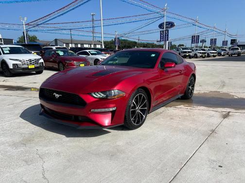 2020 Ford Mustang EcoBoost