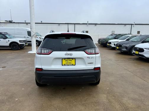 2019 Jeep Cherokee Latitude