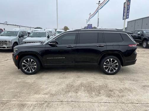 2022 Jeep Grand Cherokee L Overland