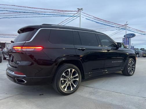 2022 Jeep Grand Cherokee L Overland