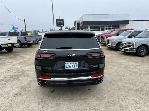 2022 Jeep Grand Cherokee L Overland