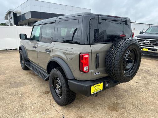 Gray 2026 Ford Bronco Big Bend