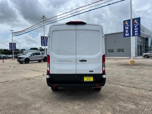 2025 Ford Transit-250 148 WB Medium Roof Cargo