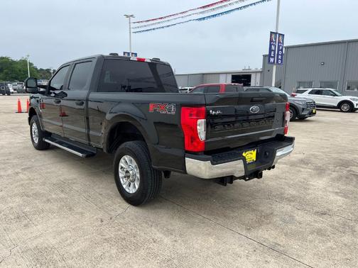 Black Metallic 2020 Ford F-250 XL