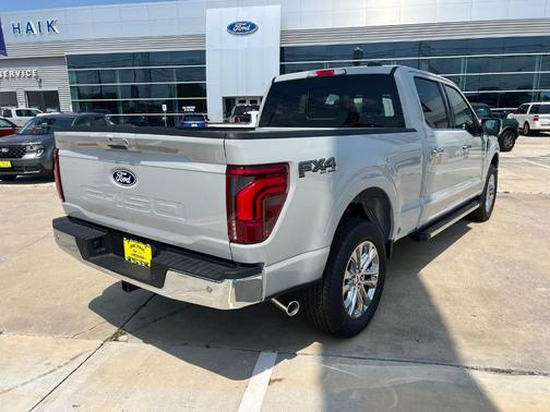 Avalanche 2026 Ford F-150 Lariat