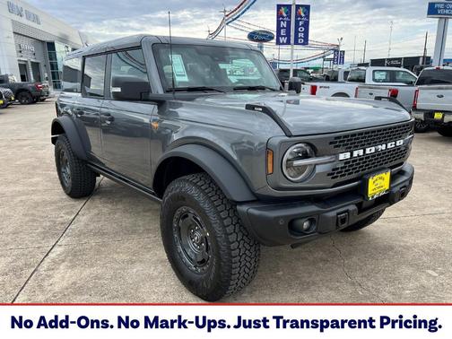Gray Metallic 2025 Ford Bronco Badlands