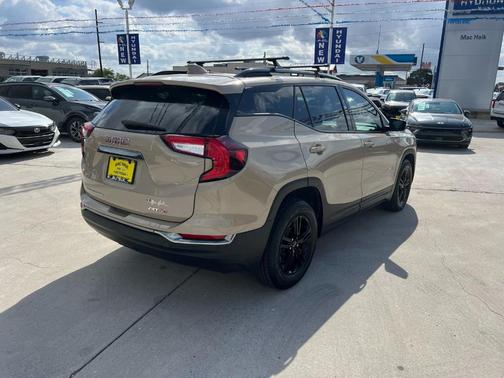 2023 GMC Terrain AT4