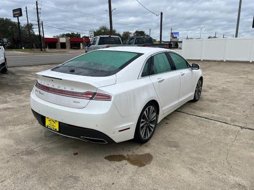 2020 Lincoln MKZ Reserve