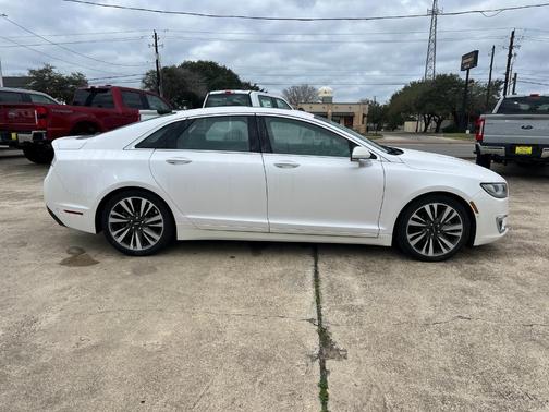 2020 Lincoln MKZ Reserve