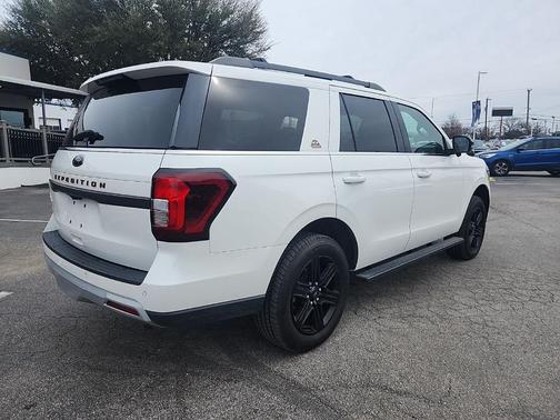 White Metallic 2022 Ford Expedition Timberline
