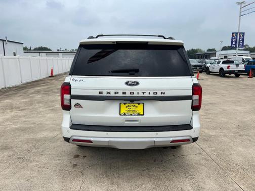White Metallic 2022 Ford Expedition Timberline