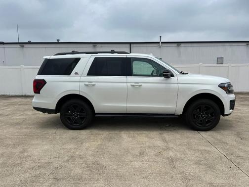 White Metallic 2022 Ford Expedition Timberline