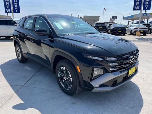 Ash Black 2026 Hyundai TUCSON Hybrid Blue SE