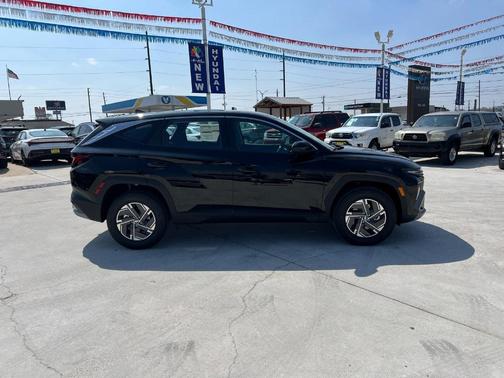 Ash Black 2026 Hyundai TUCSON Hybrid Blue SE