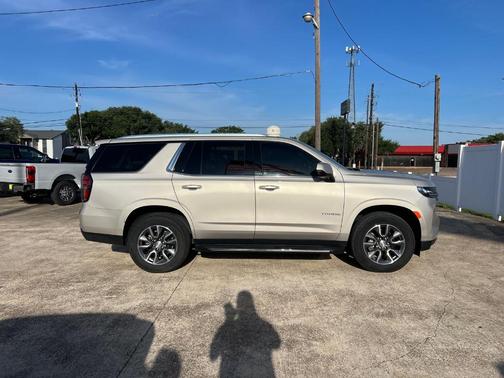 Empire Beige Metallic 2022 Chevrolet Tahoe LT