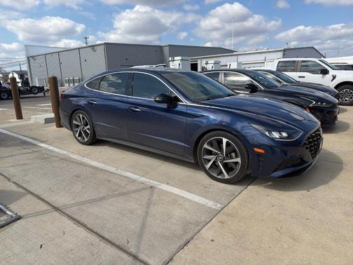 2022 Hyundai SONATA SEL Plus