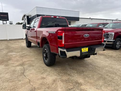 2026 Ford F-250 Lariat