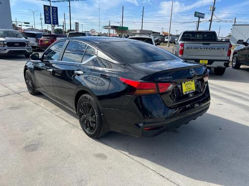 2023 Nissan Altima 2.5 S