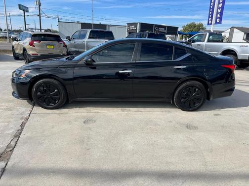 2023 Nissan Altima 2.5 S