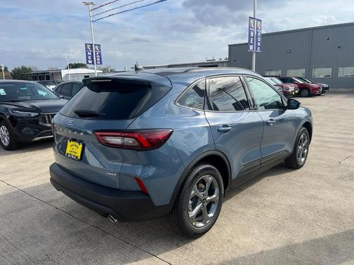 2026 Ford Escape ST-Line Select