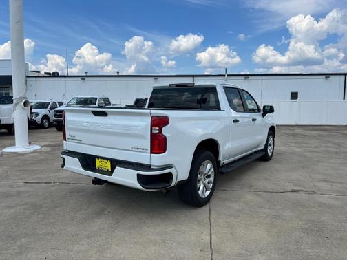 2022 Chevrolet Silverado 1500 Limited Custom